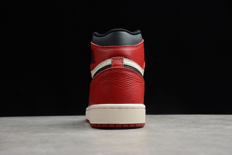 Giày Nike Air Jordan 1 Retro High Og ‘Bred Toe’ NAJ46