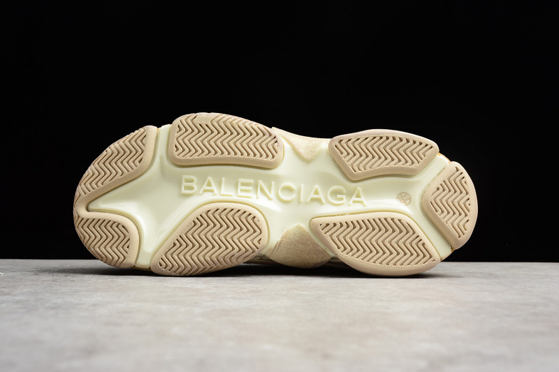 Giày Balenciaga Triple S xanh vàng BTS06